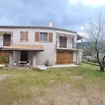 Magnifique Dans Un Village De L'alta Rocca